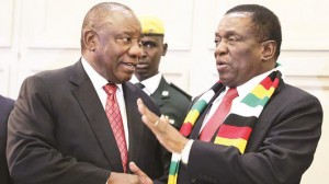 South African president Cyril Ramaphosa and his host Zimbabwean counterpart Emmerson Mnangagwa