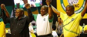 South African President Cyril Ramaphosa (centre) with ANC national chairman Gwede Mantashe (left) and deputy president David Mabuza