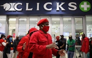 EFF protesters demonstrating at Clicks for its racial advertisement