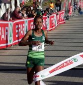 Johannes, Nare tighten grip on South African tracks